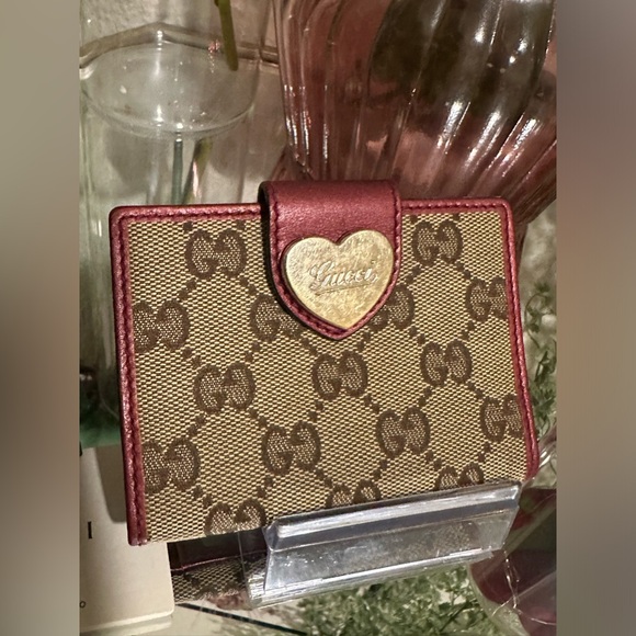 Gucci heart snap French wallet with metalic monogram bifold card wallet with box - Picture 12 of 14